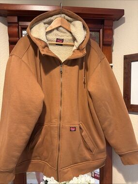 Wrangler Men's Zip-Up Hooded Jacket - Camel Brown with Cream Sherpa